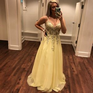 Yellow Camille La Vie Dress *NEVER WORN*